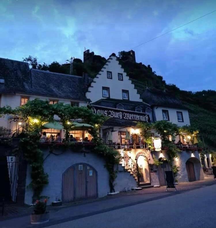 Hotel Haus Burg Metternich Beilstein  Exteriér fotografie